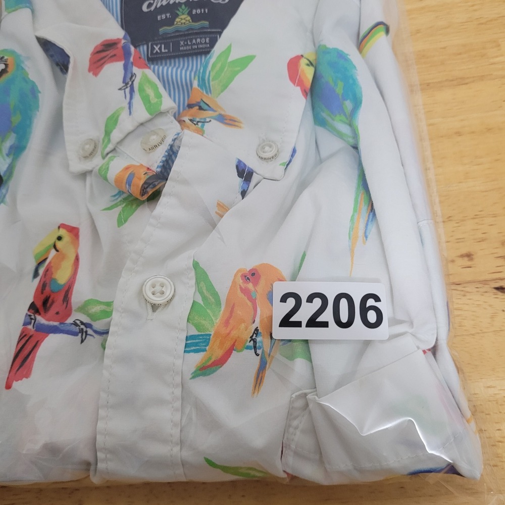 Chubbies Mens XL Friday Shirt Short Sleeve Button Tropical Bird Toucan White - Picture 10 of 10